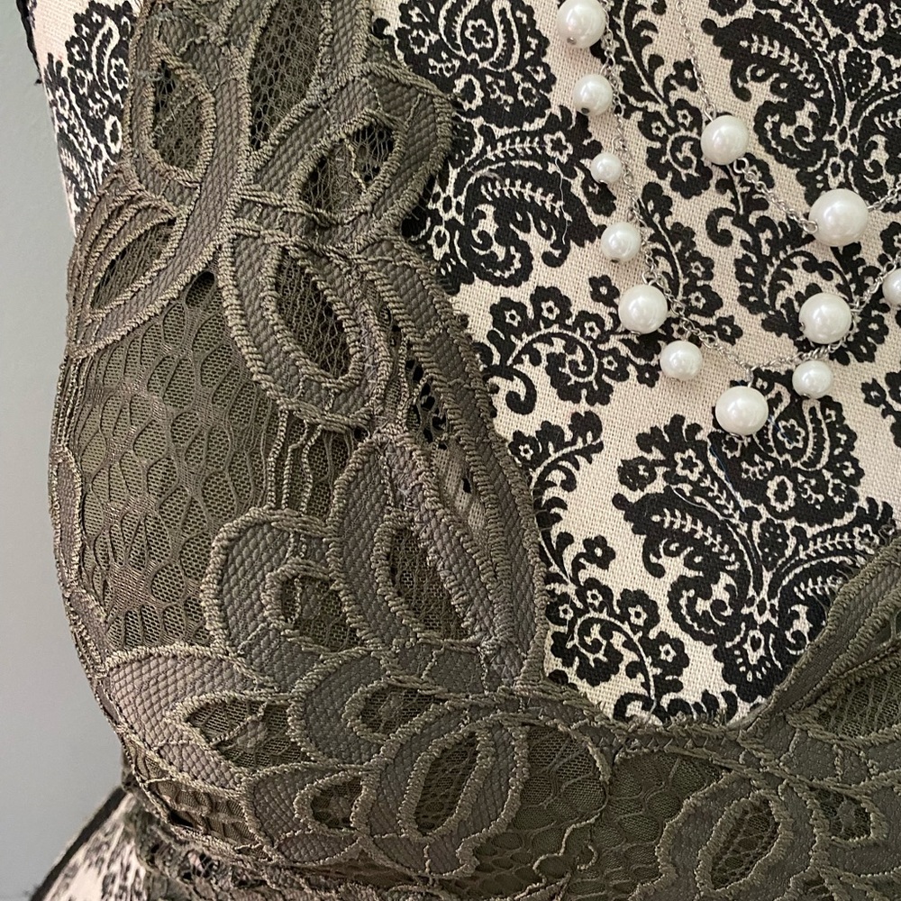 Bralette - Picture 2 of 3
